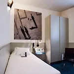 Sure By Western Milano 4*