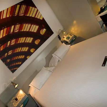 Sure By Western Milano Hotel