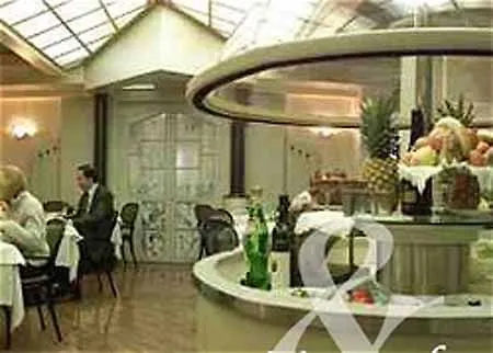 Sure By Western Milano 4* بادوفا