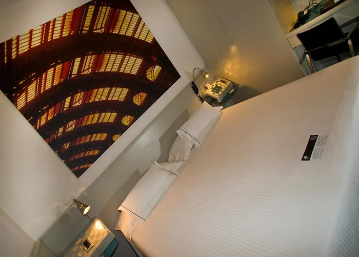Sure By Western Milano 4*