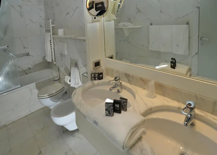 Sure By Western Milano 4* Padua