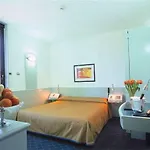 Sure By Western Milano Hotel