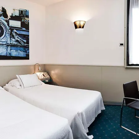 Hotel Sure By Western Milano