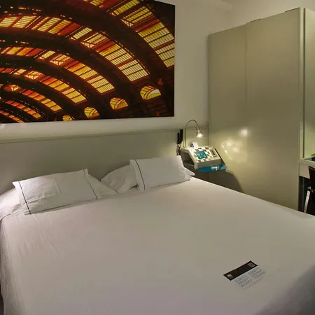 Sure By Western Milano Hotel 4*