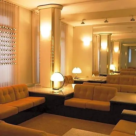 Sure By Western Milano فندق 4*