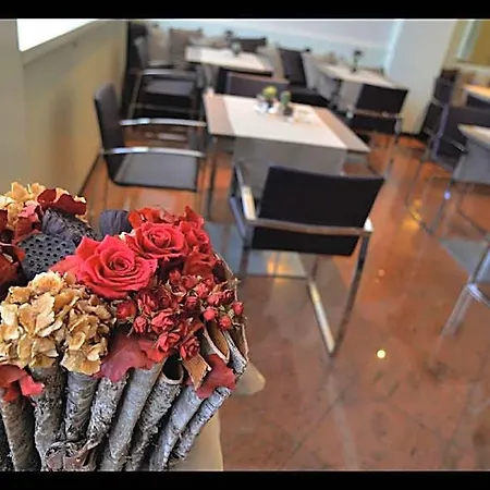 Sure By Western Milano فندق