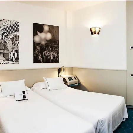 Sure By Western Milano Hotel