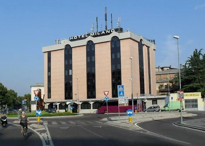 Sure By Western Milano Padova